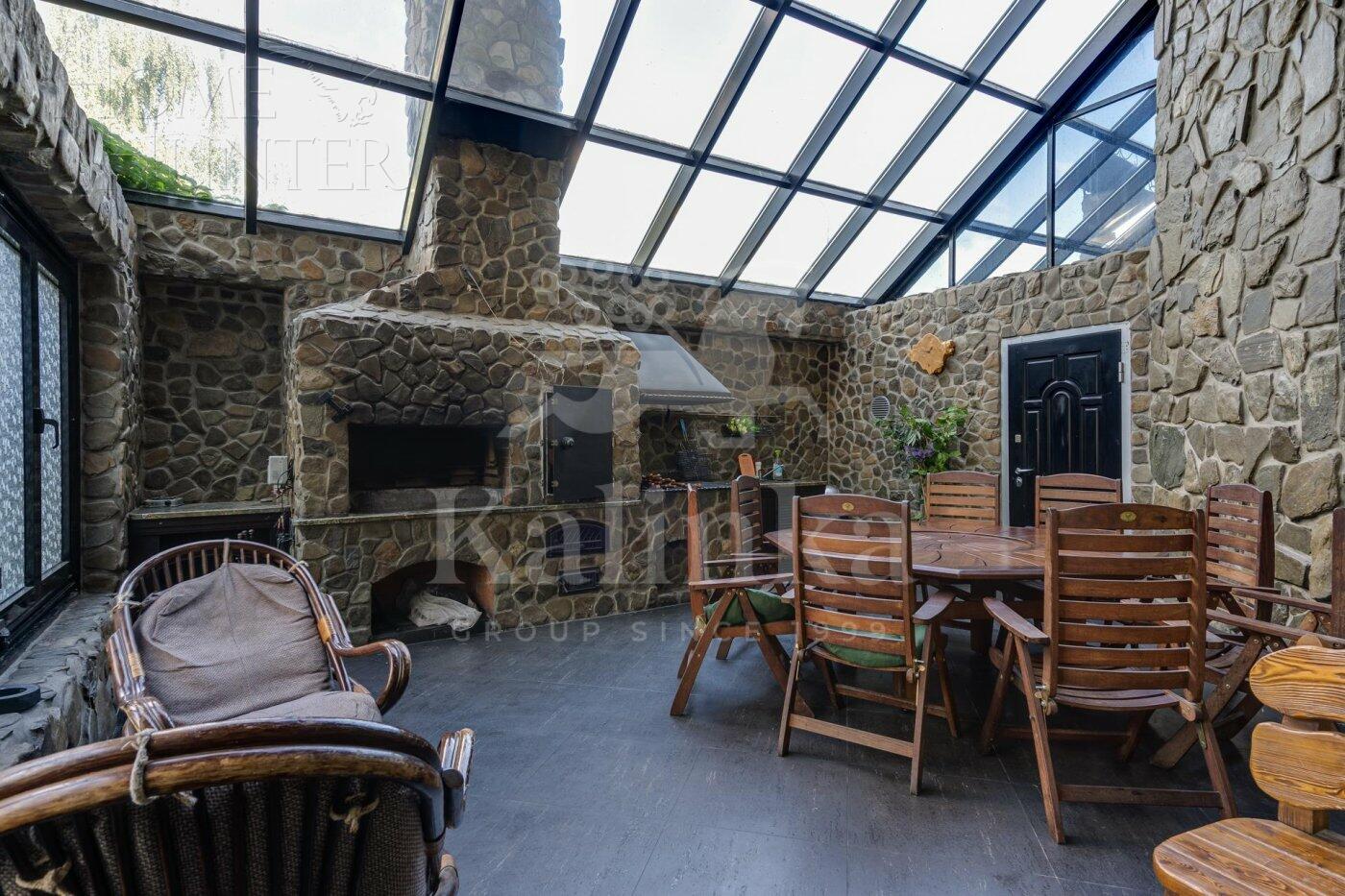 5-этажный коттедж 1 200 м² с отделкой