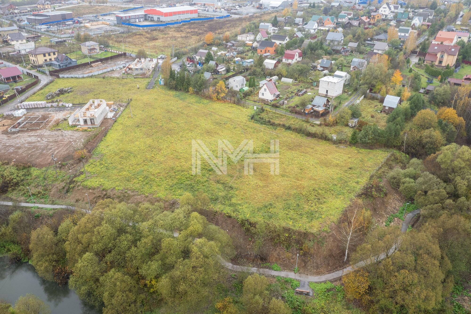 Участок 100 сот.