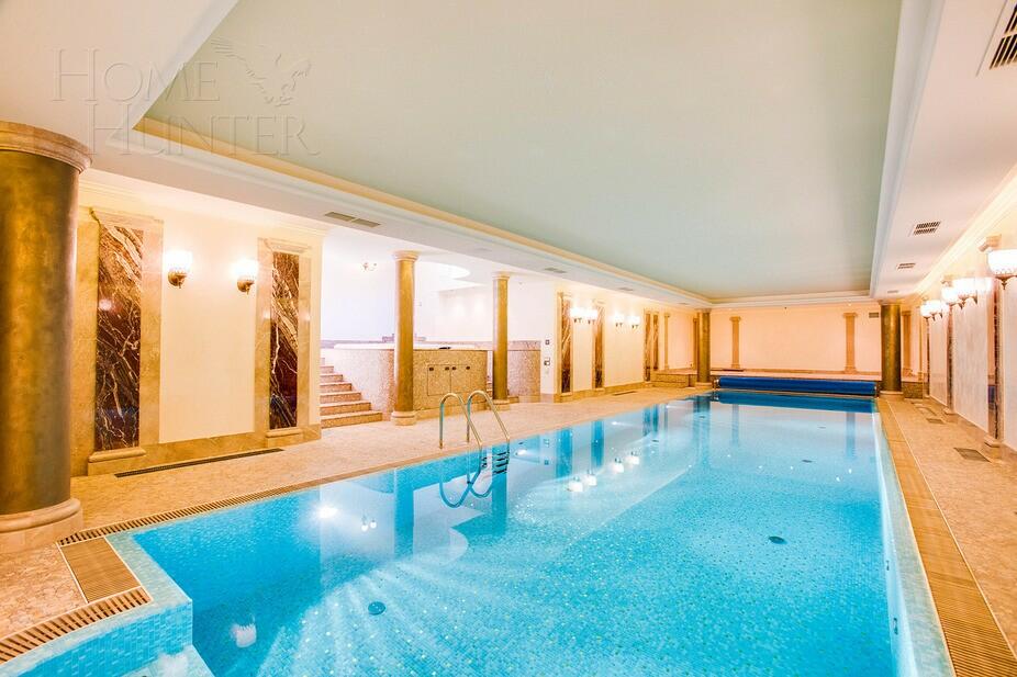 2-этажный коттедж 1 100 м² с отделкой