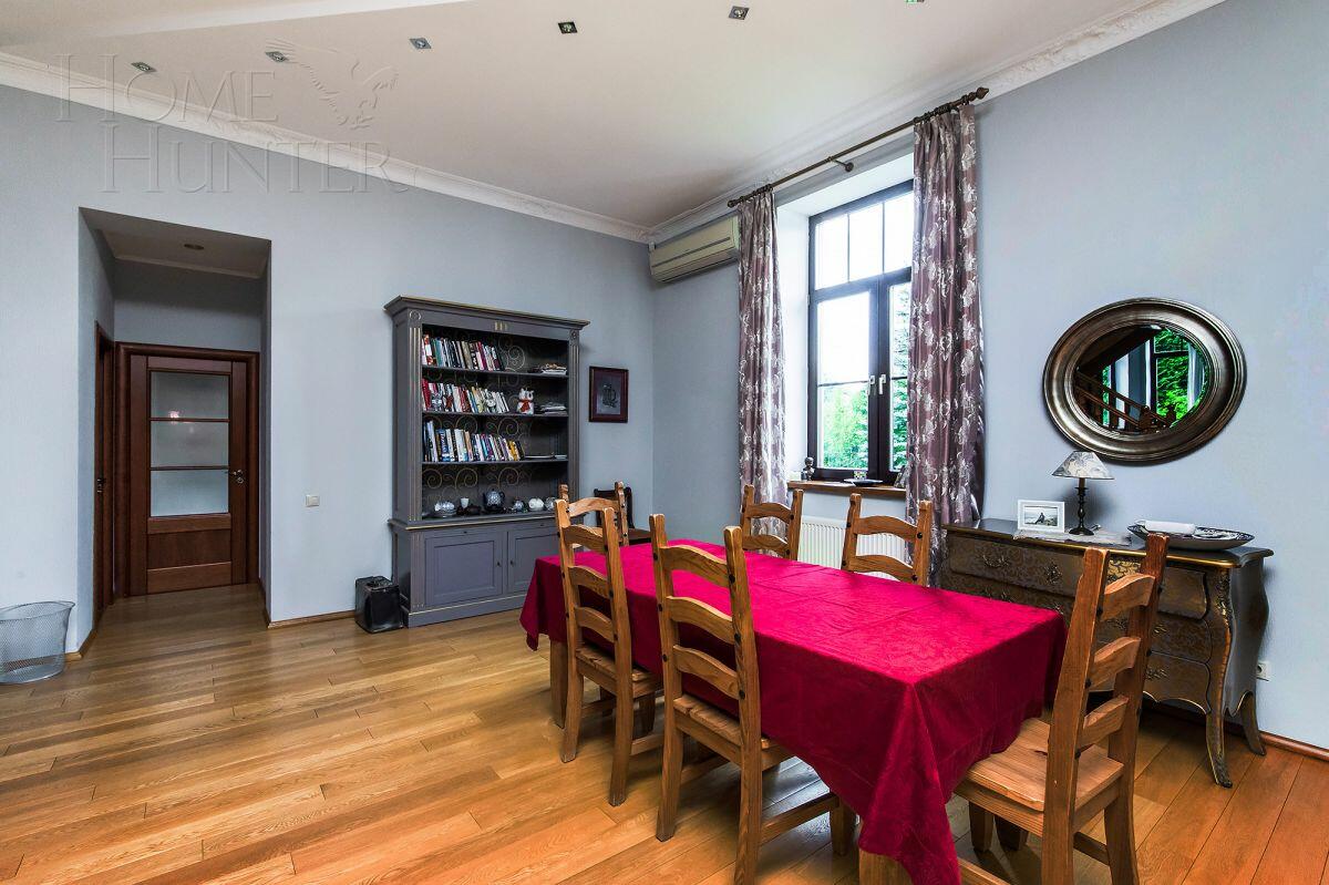 2-этажный коттедж 370 м² с отделкой