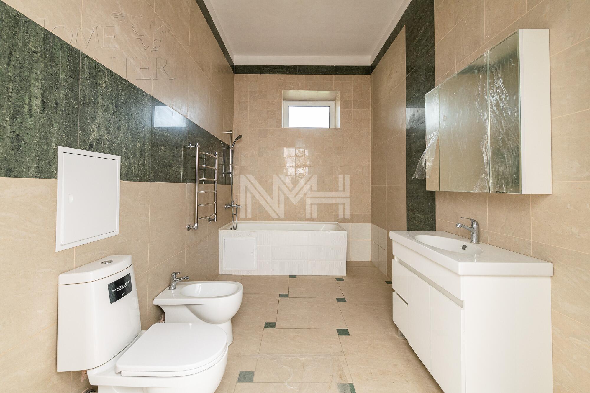 2-этажный коттедж 1 036 м² с отделкой