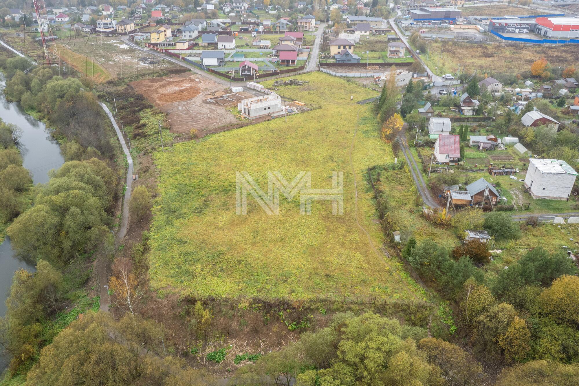 Участок 100 сот.