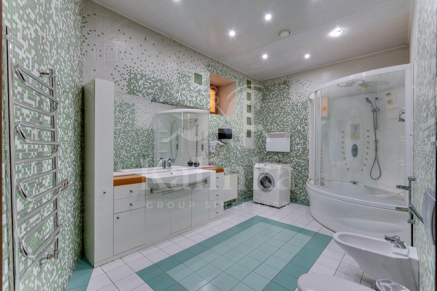 5-этажный коттедж 1 200 м² с отделкой