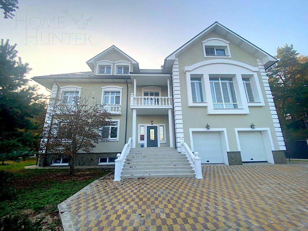 2-этажный коттедж 1 054 м² с отделкой