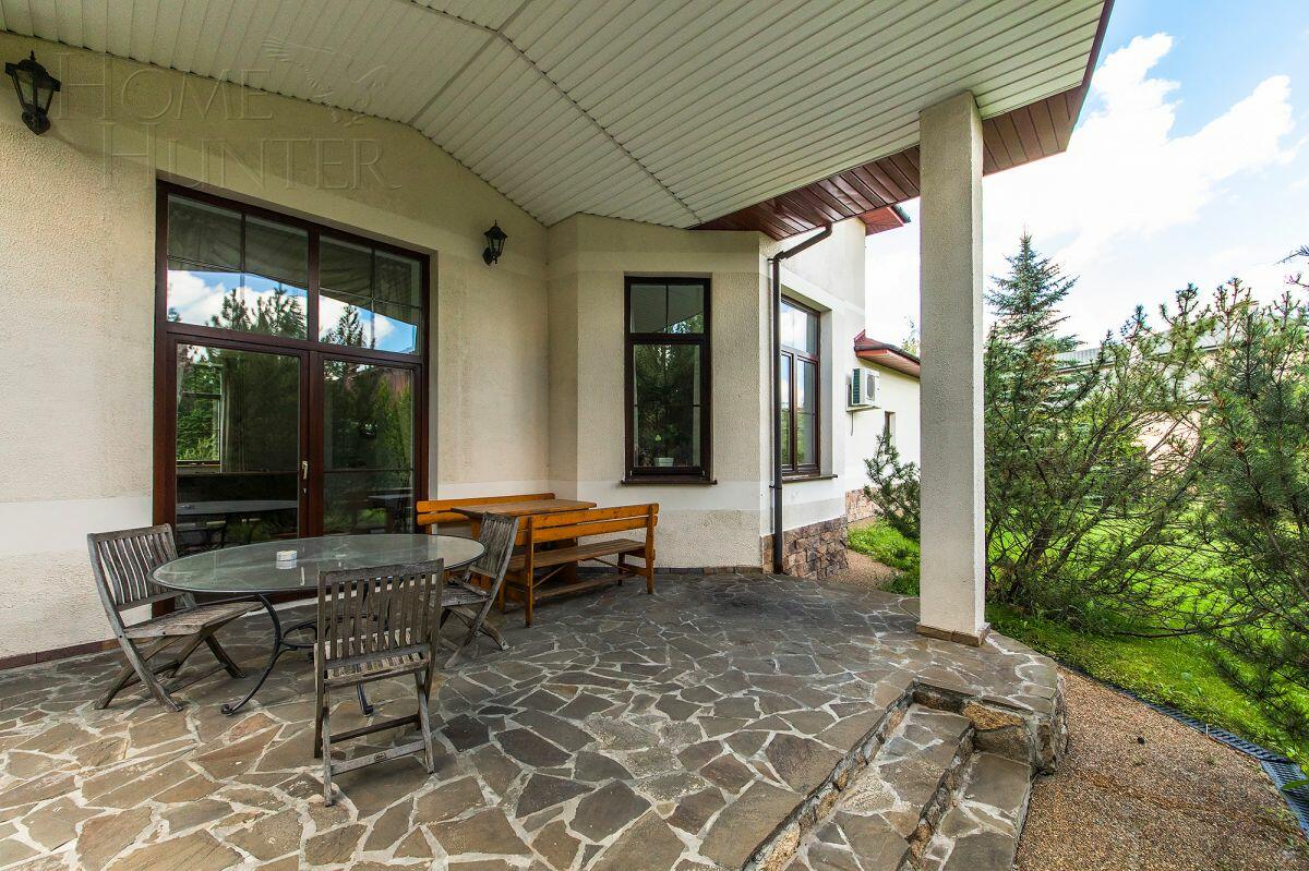 2-этажный коттедж 370 м² с отделкой