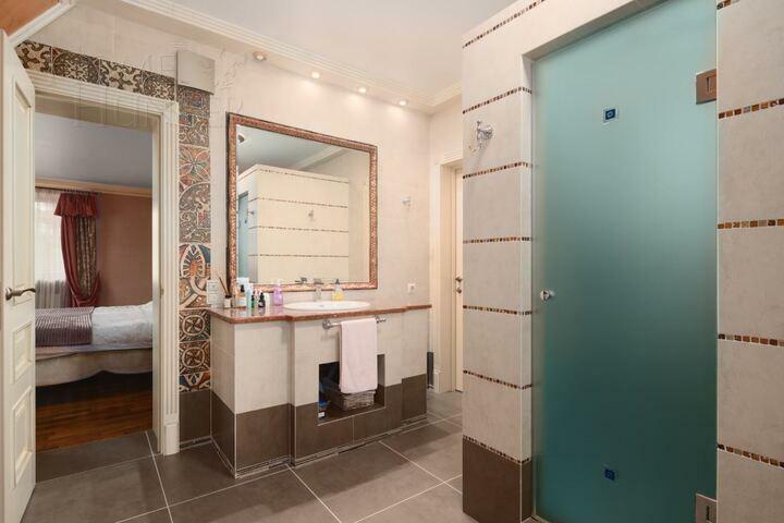 2-этажный коттедж 410 м² с отделкой