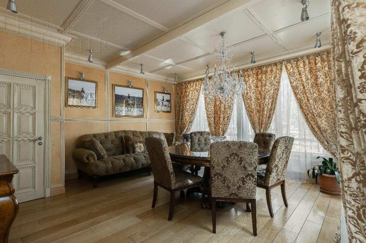 2-этажный коттедж 450 м² с отделкой