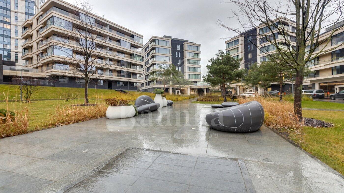 4-КОМН. ПЕНТХАУС БЕЗ ОТДЕЛКИ 208.7 М² НА 4 ЭТАЖЕ