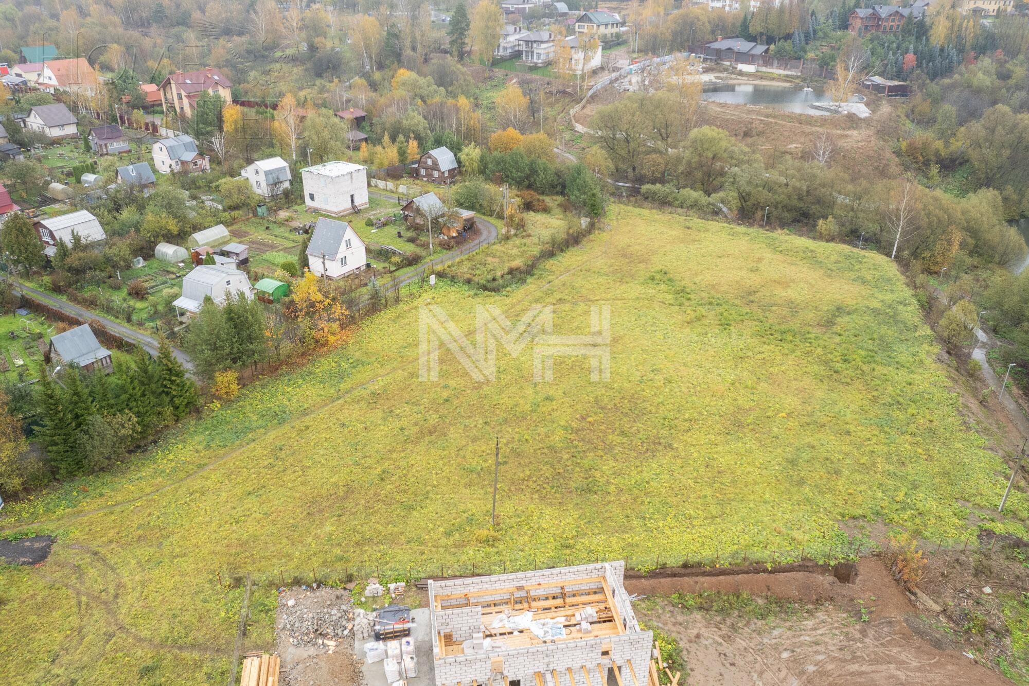 Участок 100 сот.