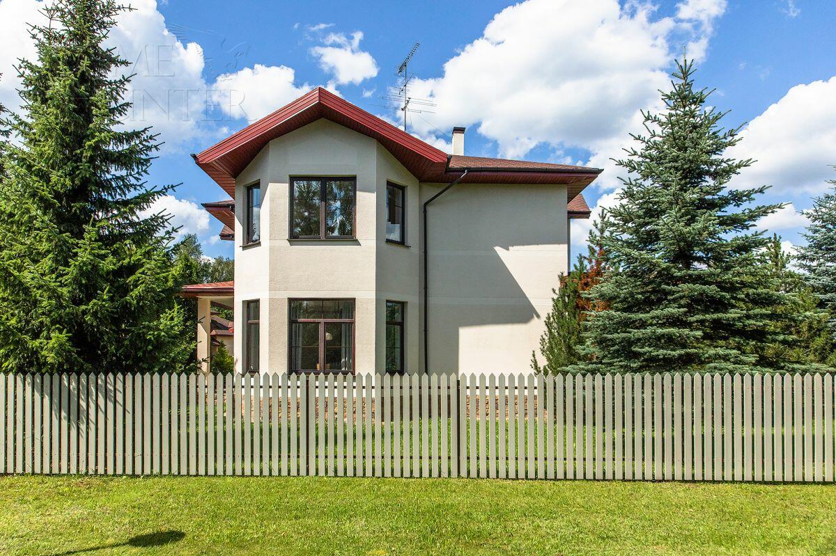 2-этажный коттедж 370 м² с отделкой