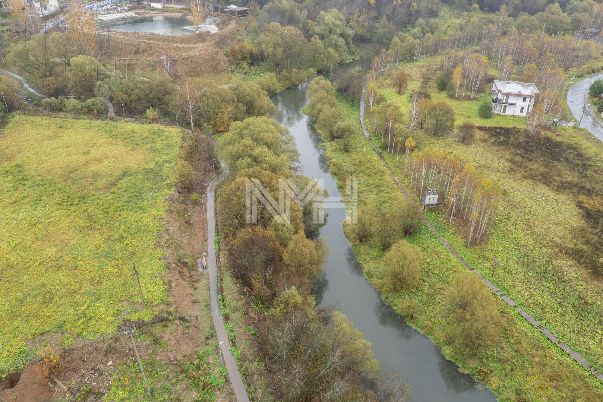 Участок 100 сот.