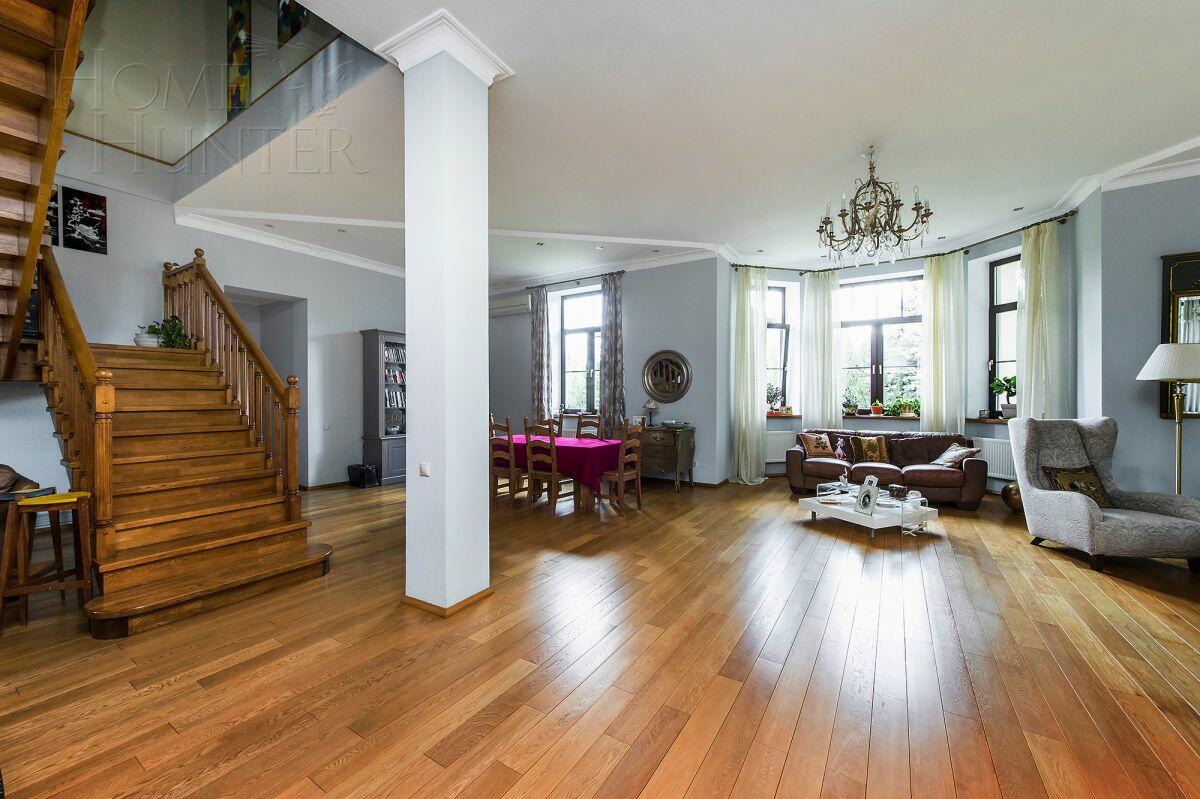 2-этажный коттедж 370 м² с отделкой