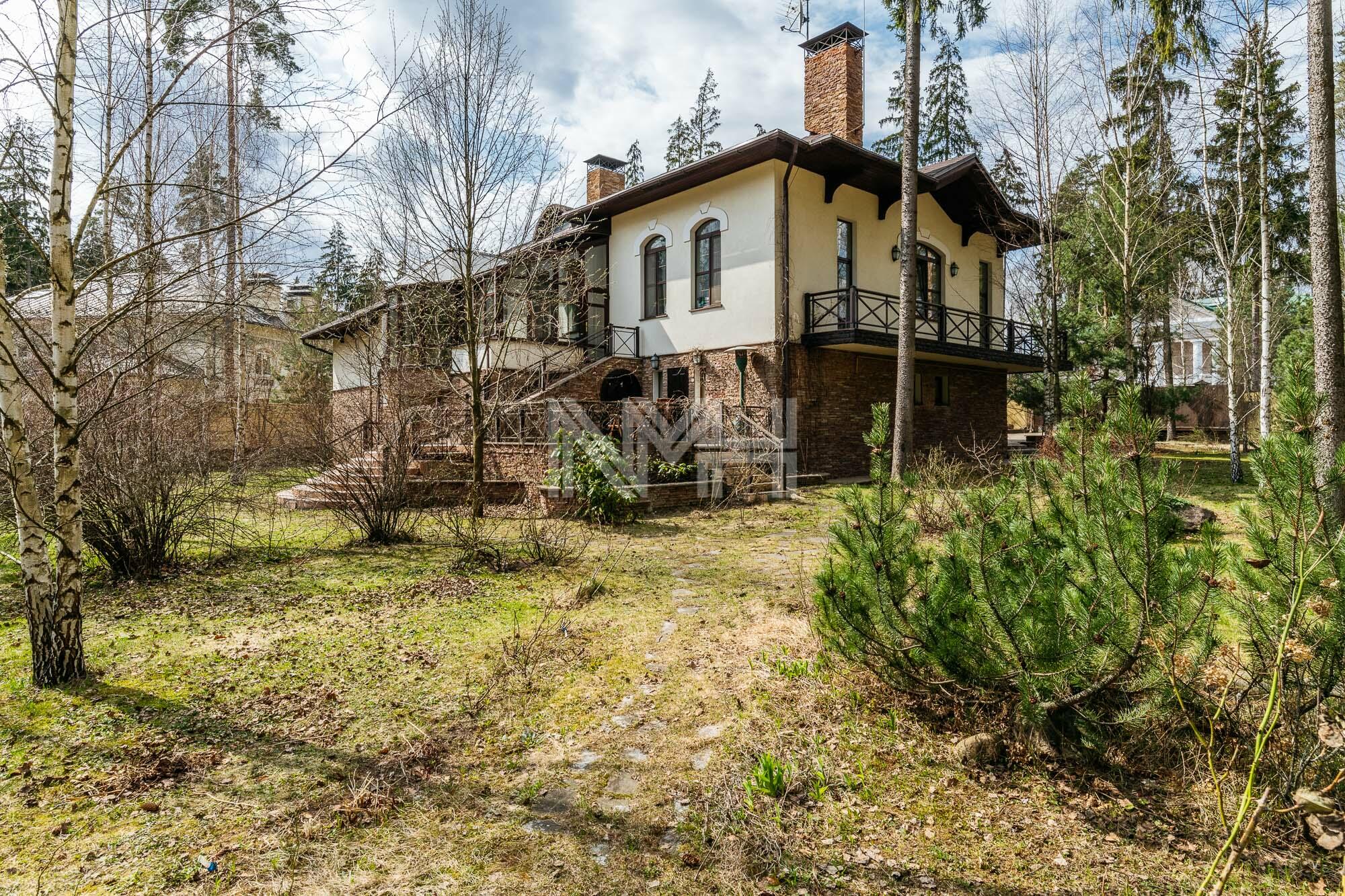2-этажный коттедж 462 м² с отделкой