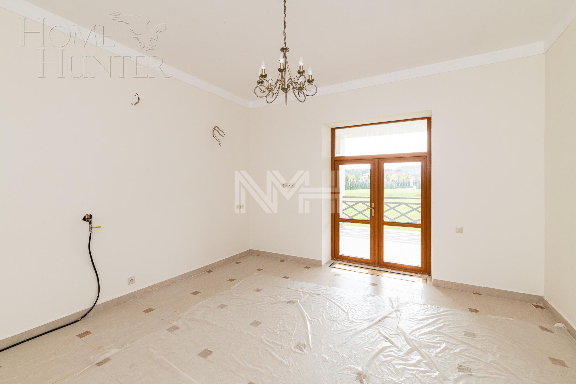 2-этажный коттедж 1 036 м² с отделкой