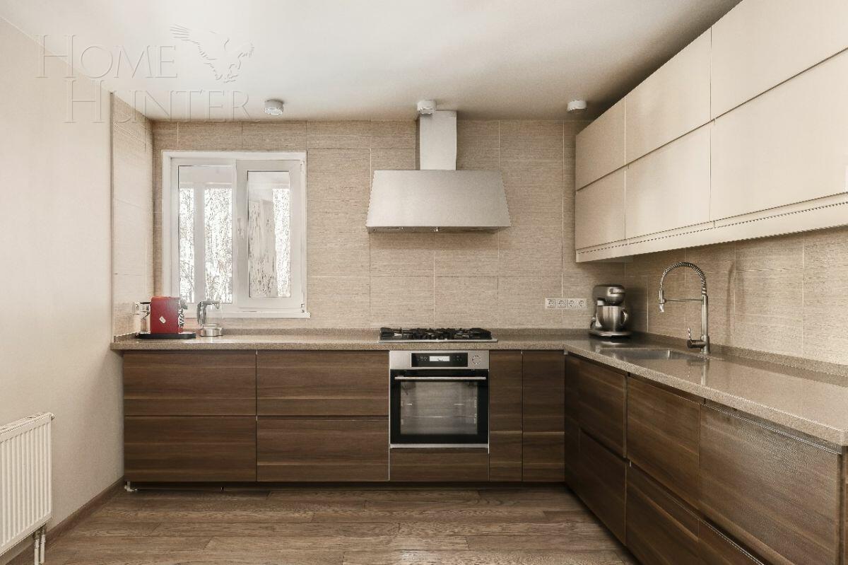 2-этажный коттедж 450 м² с отделкой