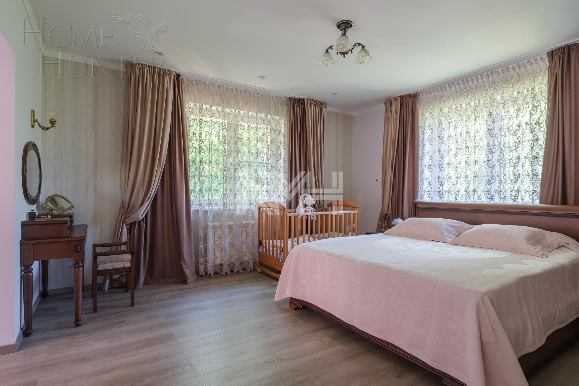 2-этажный коттедж 530 м² с отделкой
