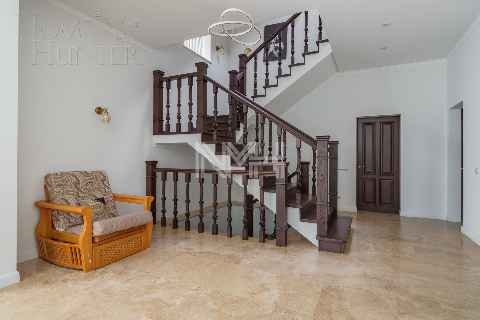 2-этажный коттедж 530 м² с отделкой
