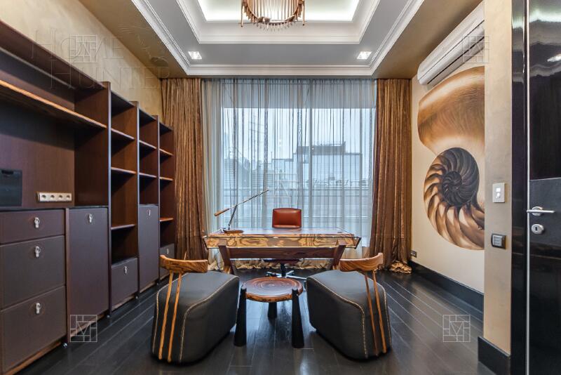 7-КОМН. ПЕНТХАУС С ОТДЕЛКОЙ 404.8 М² НА 10 ЭТАЖЕ