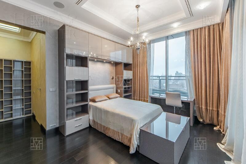 7-КОМН. ПЕНТХАУС С ОТДЕЛКОЙ 404.8 М² НА 10 ЭТАЖЕ