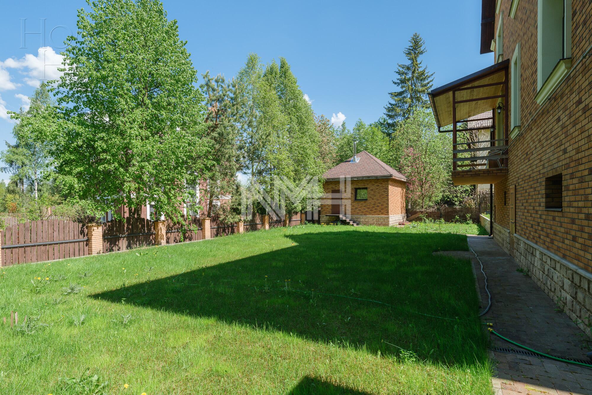 2-этажный коттедж 530 м² с отделкой