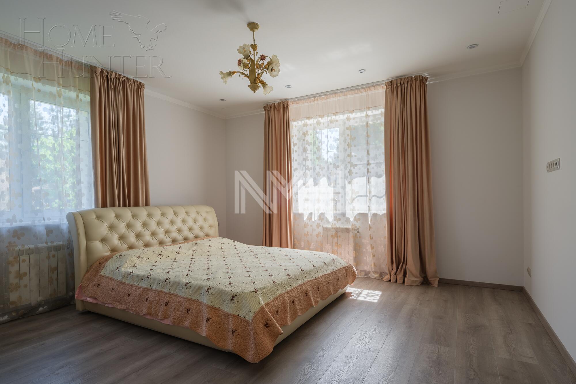 2-этажный коттедж 530 м² с отделкой