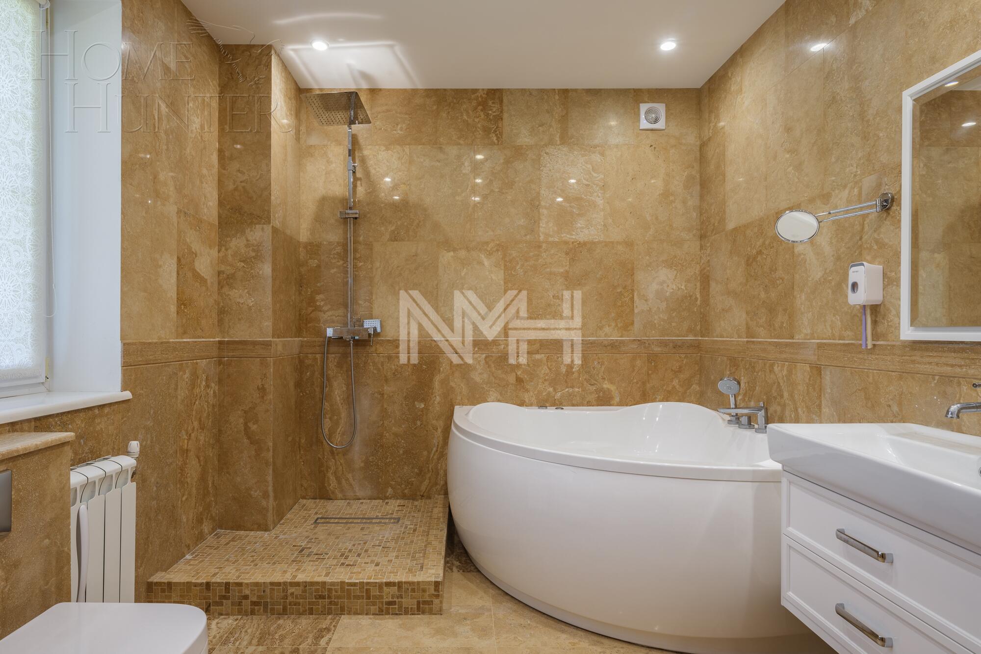 2-этажный коттедж 530 м² с отделкой