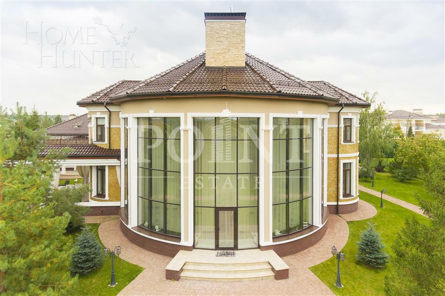 3-этажный коттедж 768 м² с отделкой