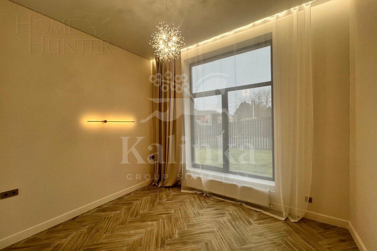 1-этажный коттедж 175 м² с отделкой