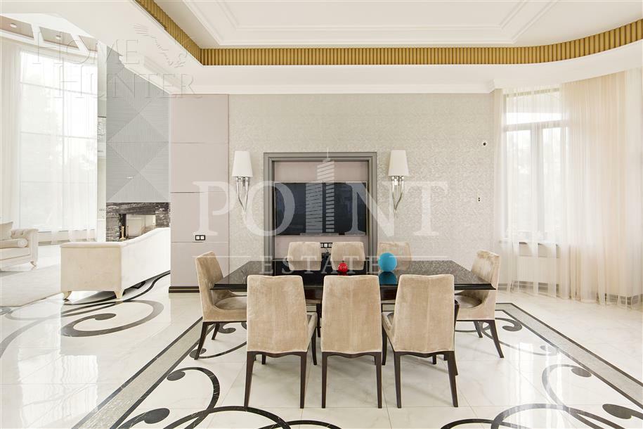 3-этажный коттедж 768 м² с отделкой