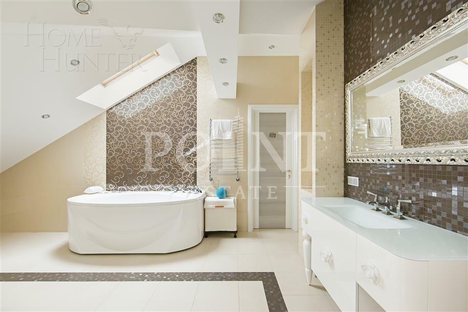 3-этажный коттедж 768 м² с отделкой