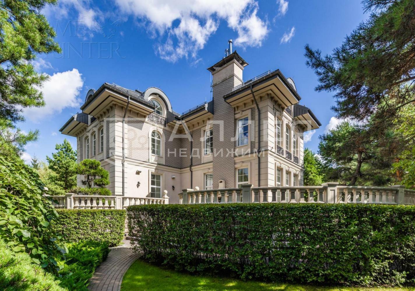 2-этажный коттедж 1 200 м² с отделкой