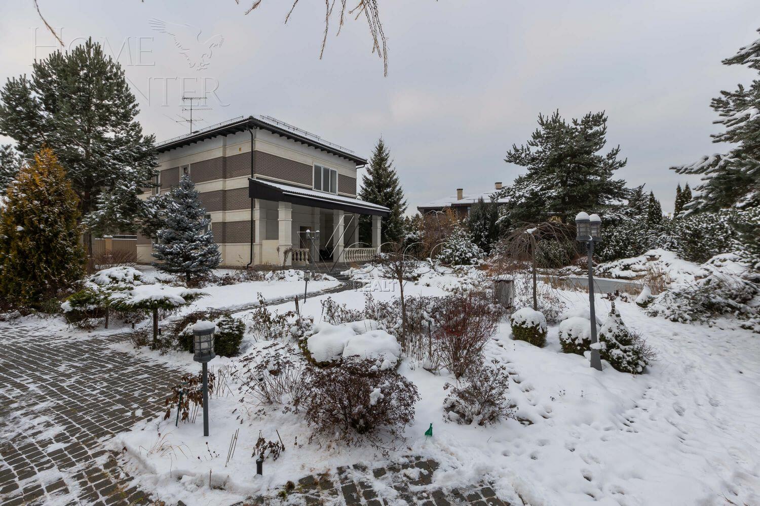 2-этажный коттедж 810 м² с отделкой