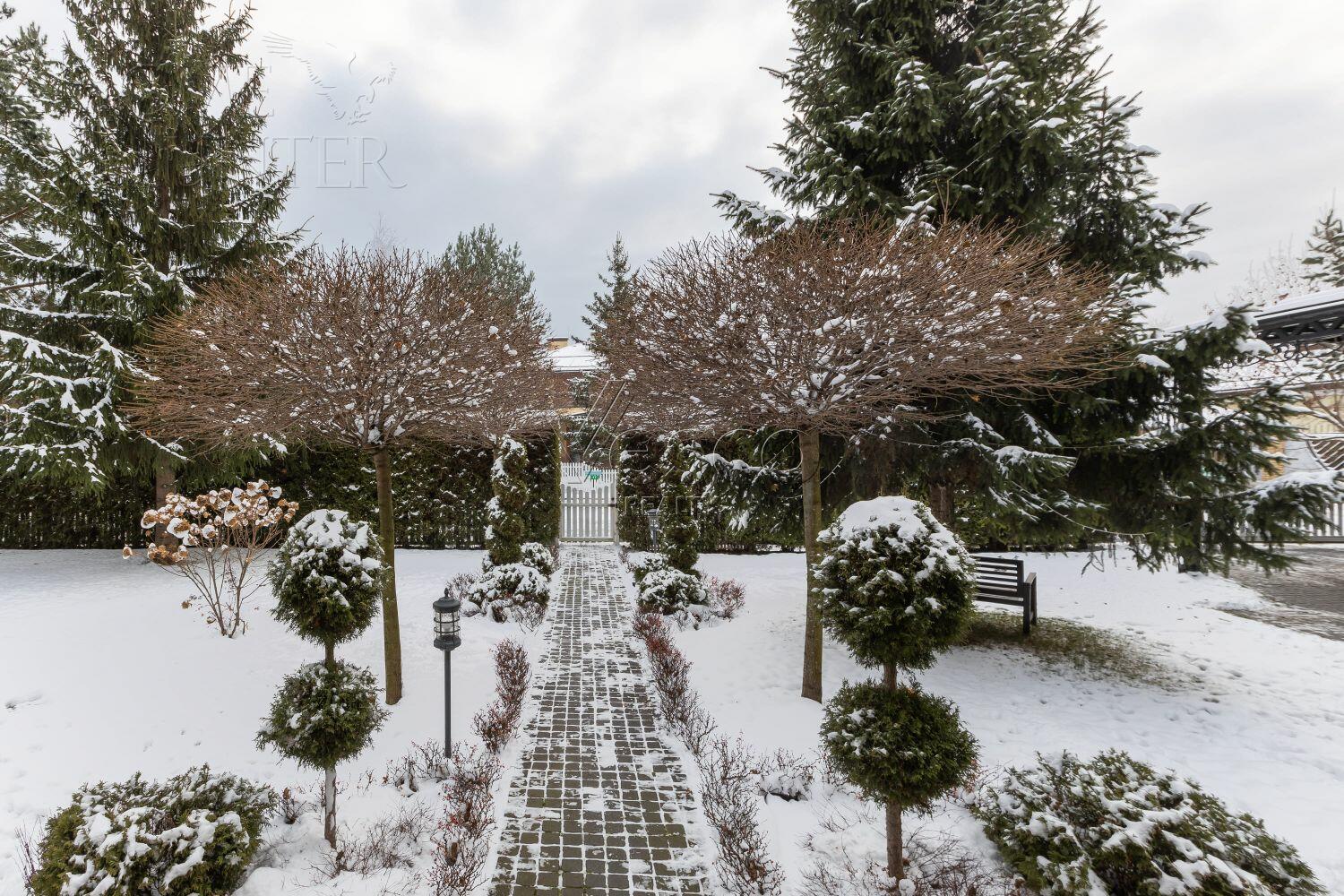 2-этажный коттедж 810 м² с отделкой