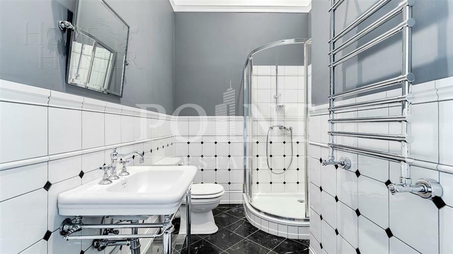 2-этажный коттедж 985 м² с отделкой