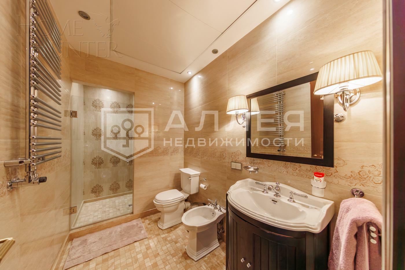 2-этажный коттедж 1 200 м² с отделкой