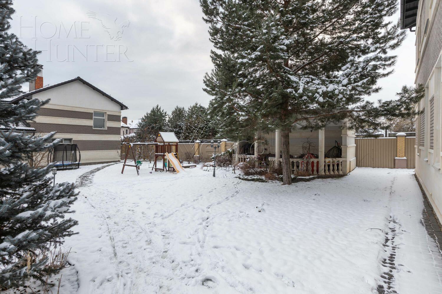 2-этажный коттедж 810 м² с отделкой