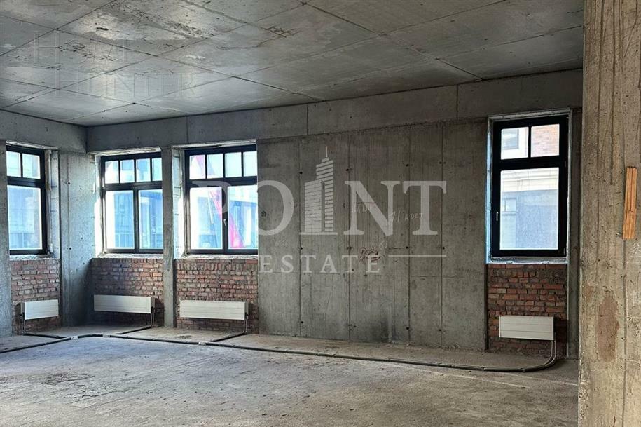 5-КОМН. КВАРТИРА БЕЗ ОТДЕЛКИ 219.2 М² НА 1 ЭТАЖЕ