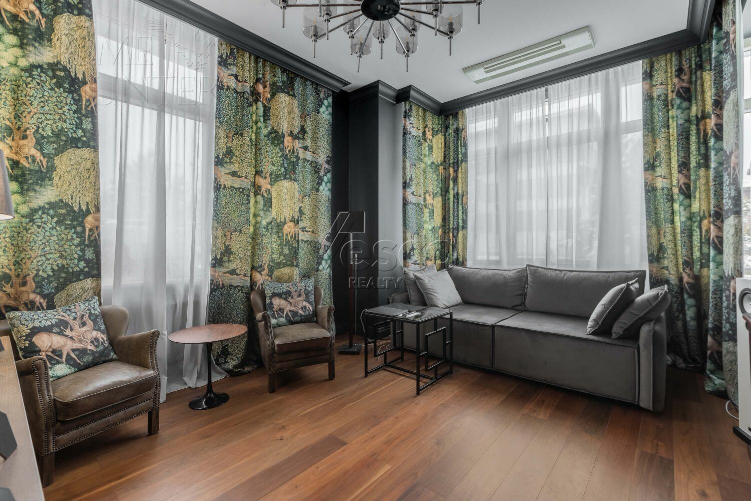 2-этажный коттедж 810 м² с отделкой