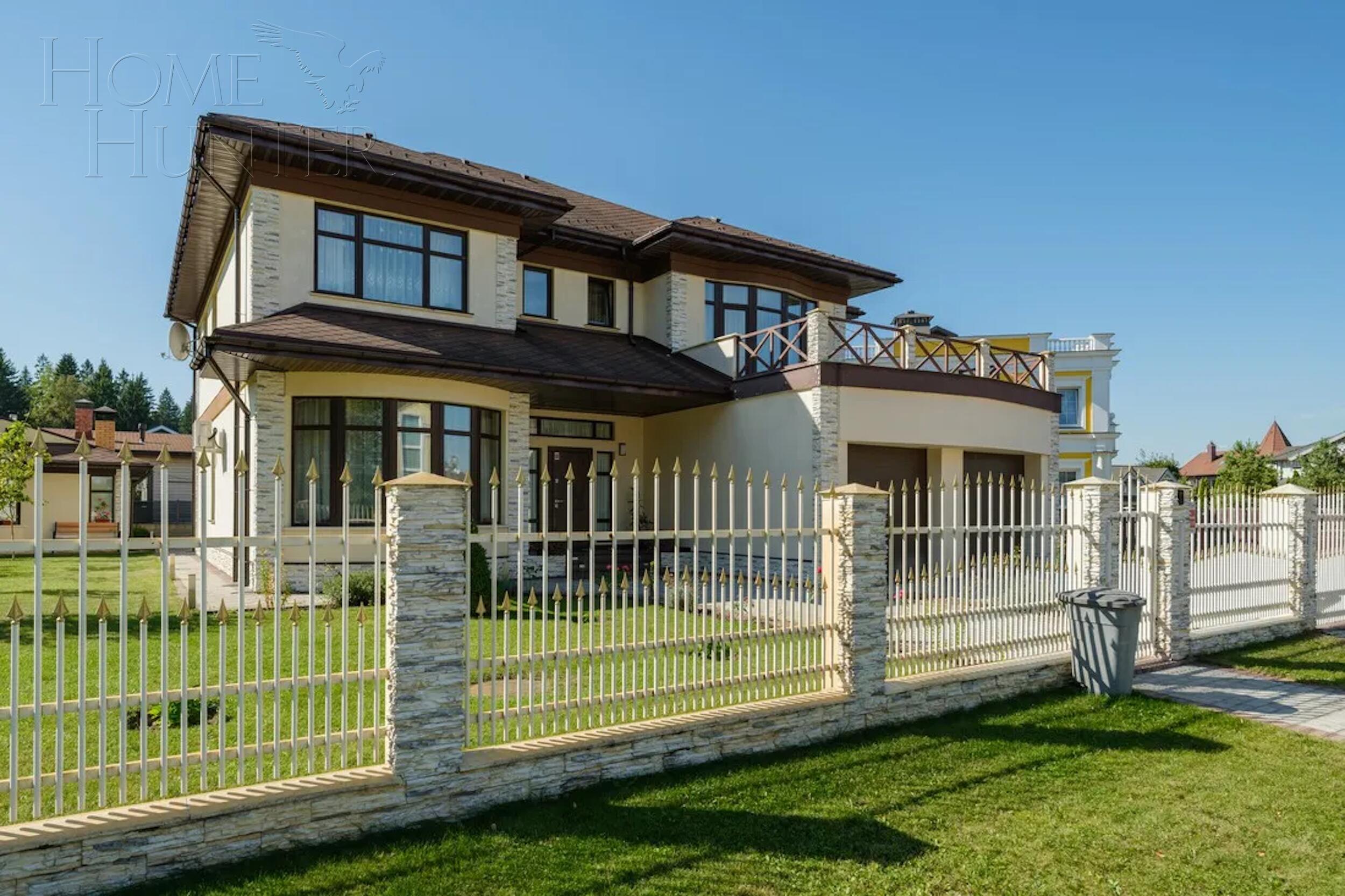 2-этажный коттедж 305.6 м² с отделкой