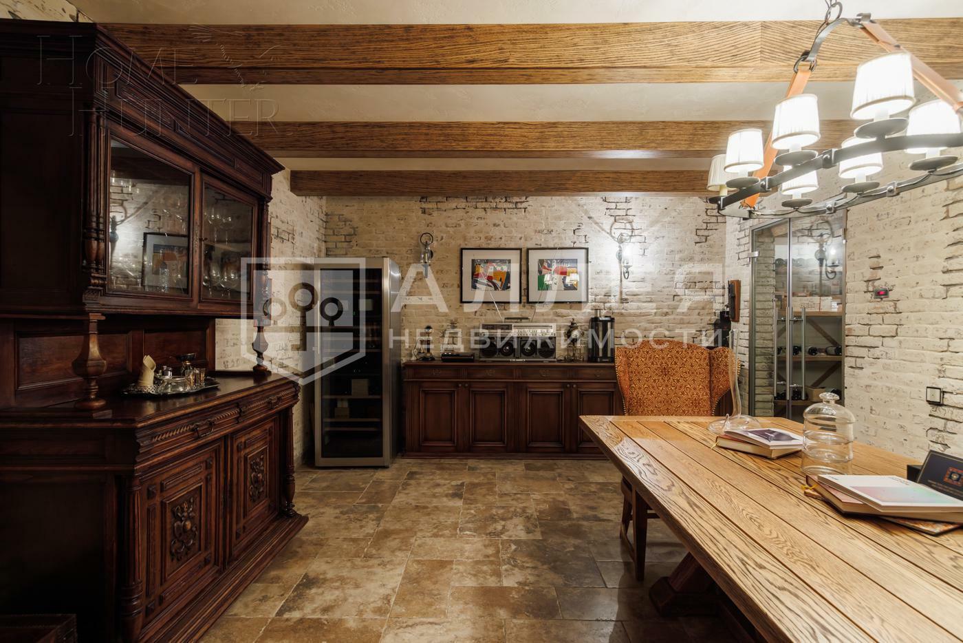 2-этажный коттедж 1 200 м² с отделкой