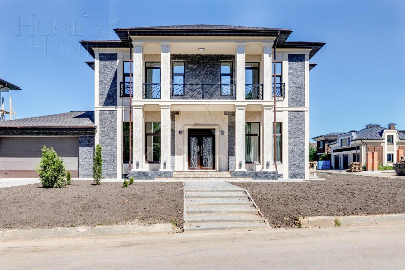 2-этажный коттедж 400 м² с отделкой