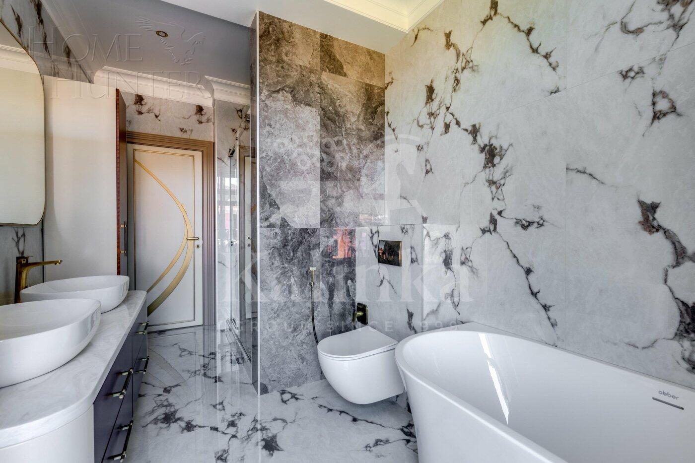 2-этажный коттедж 400 м² с отделкой