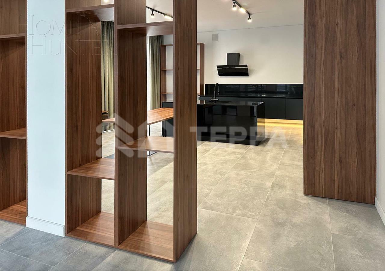 2-этажный коттедж 1 327 м² с отделкой