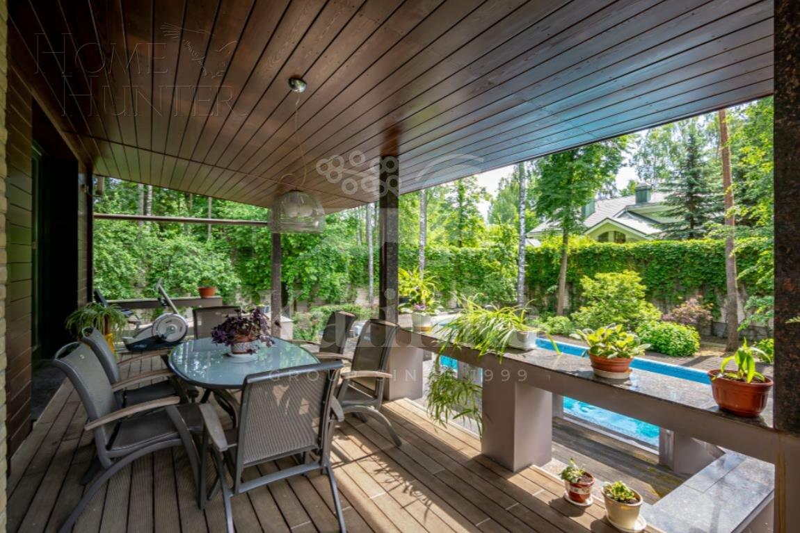 2-этажный коттедж 600 м² с отделкой