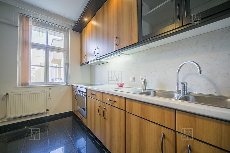 4-КОМН. КВАРТИРА С ОТДЕЛКОЙ 130.3 М² НА 5 ЭТАЖЕ