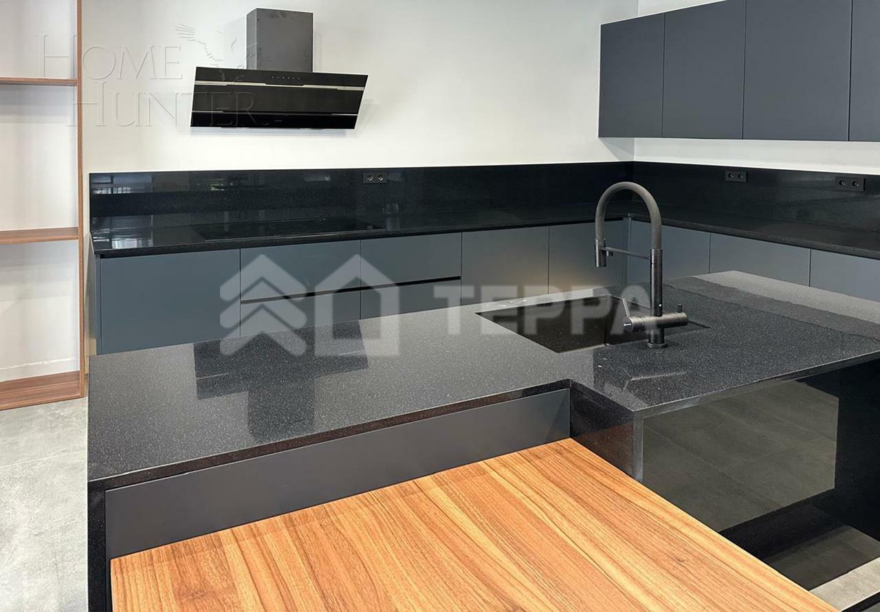 2-этажный коттедж 1 327 м² с отделкой