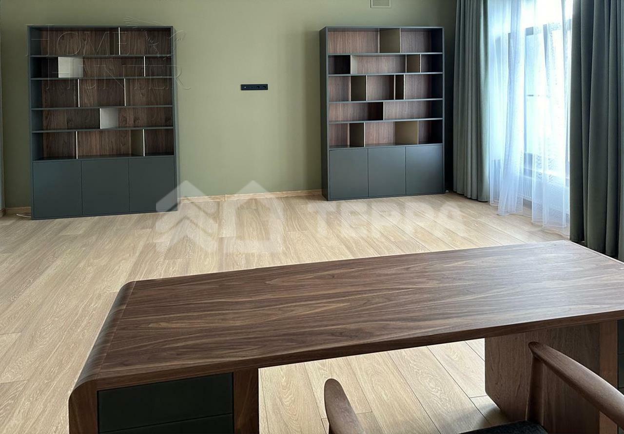 2-этажный коттедж 1 327 м² с отделкой