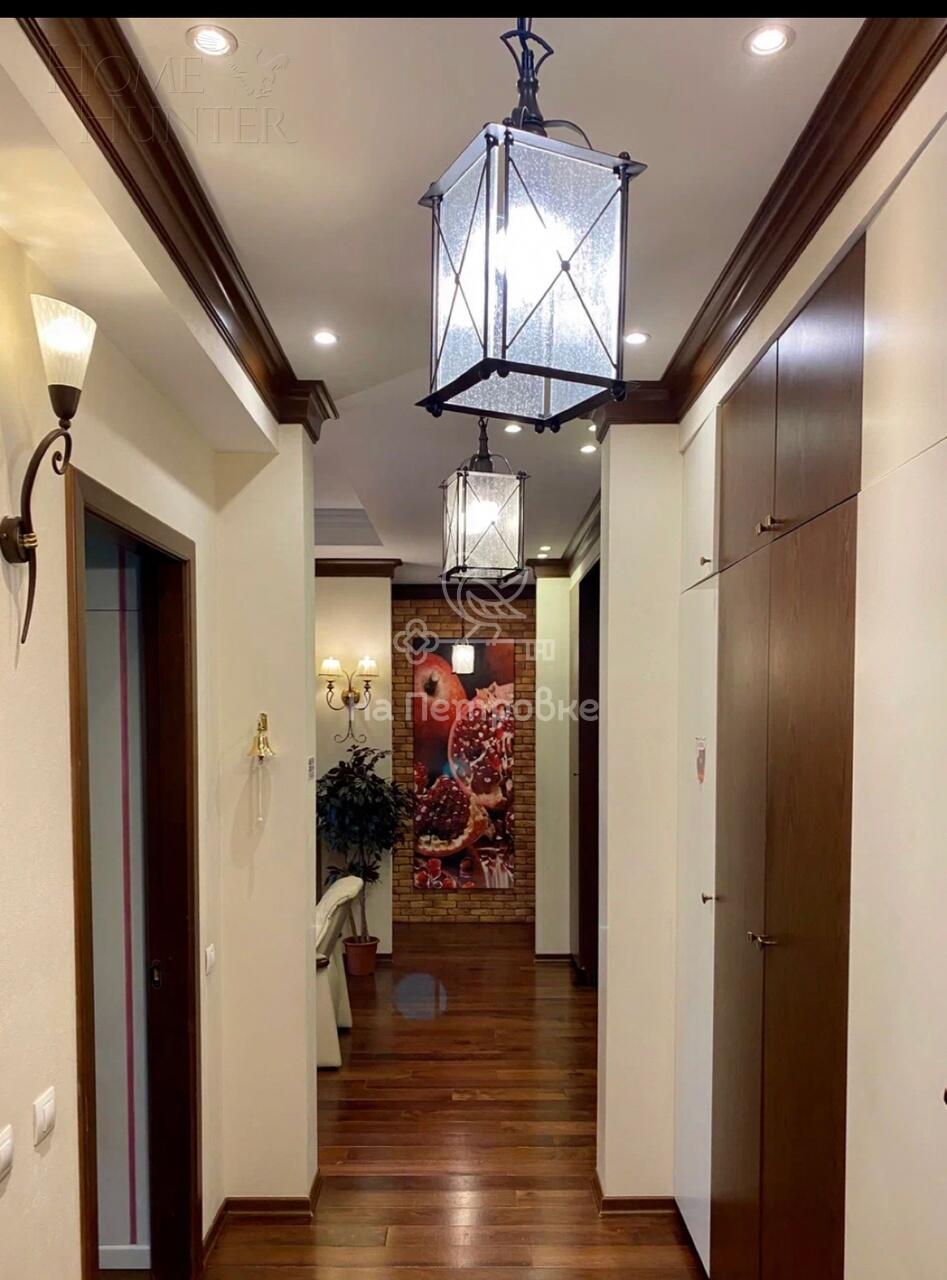 4-КОМН. КВАРТИРА С ОТДЕЛКОЙ 131.85 М² НА 3 ЭТАЖЕ