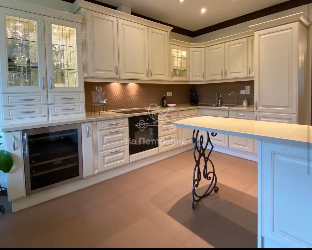 4-КОМН. КВАРТИРА С ОТДЕЛКОЙ 131.85 М² НА 3 ЭТАЖЕ