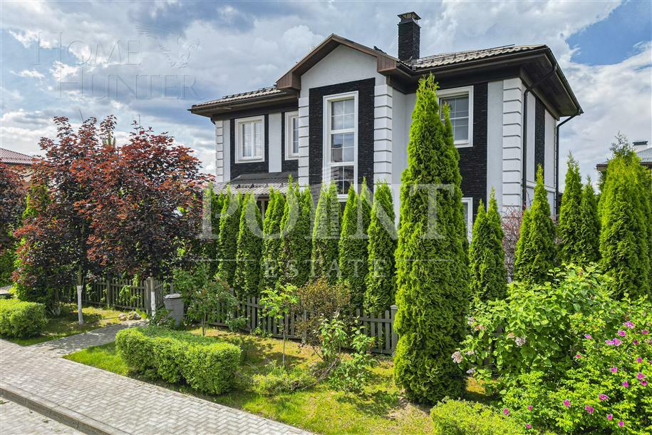 2-этажный коттедж 260 м² с отделкой